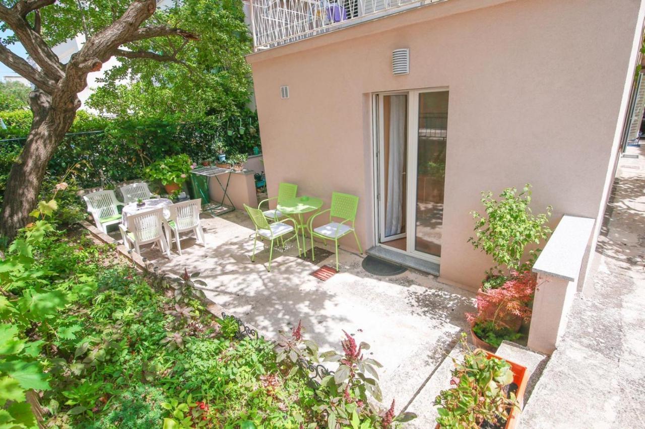 Studio Laura-Spacious Studio On The Main Beach Makarska Eksteriør billede