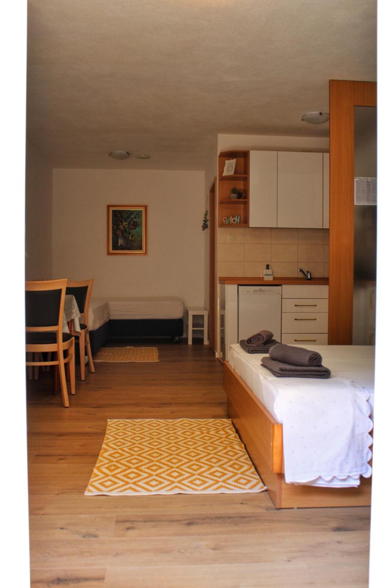 Studio Laura-Spacious Studio On The Main Beach Makarska Eksteriør billede