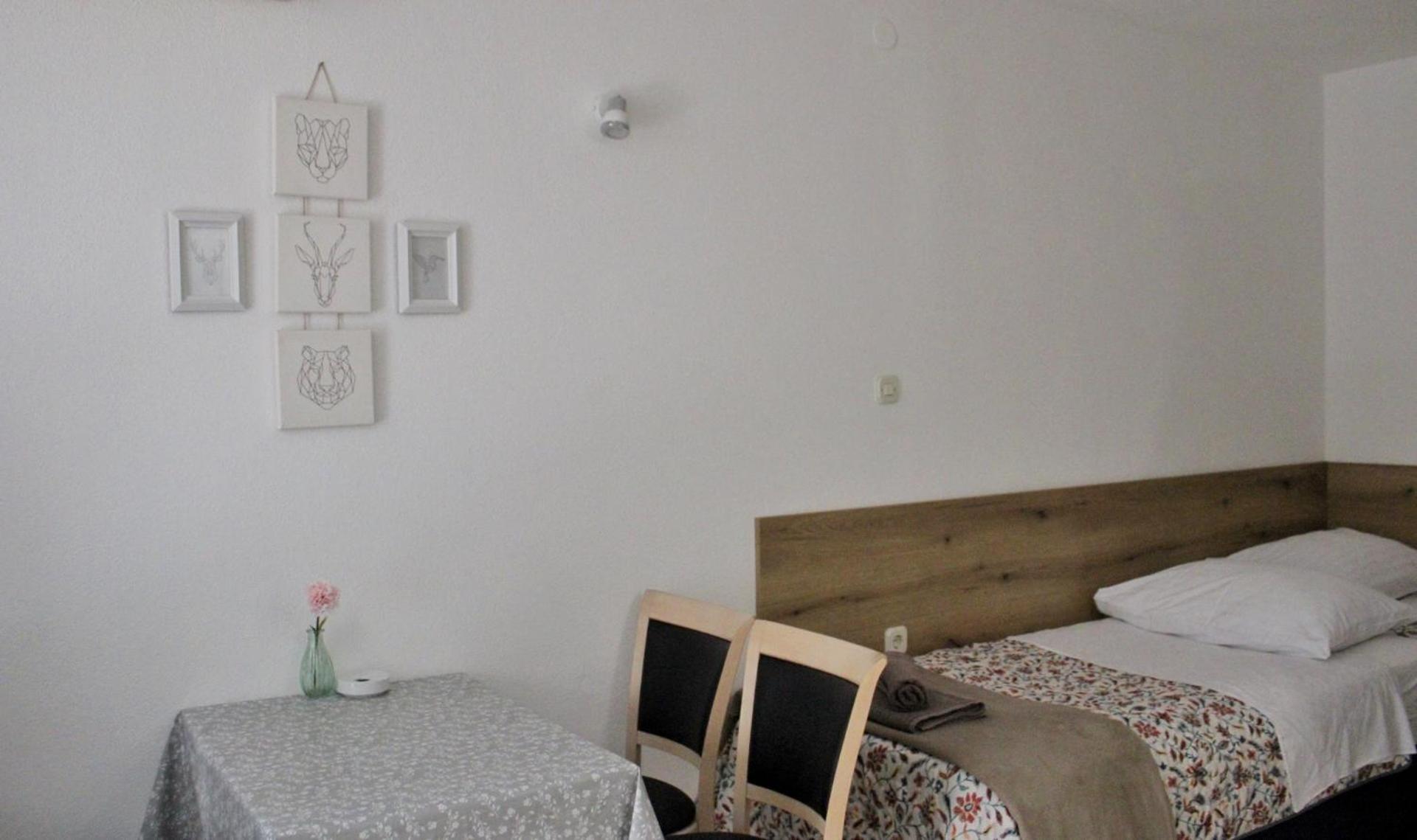 Studio Laura-Spacious Studio On The Main Beach Makarska Eksteriør billede
